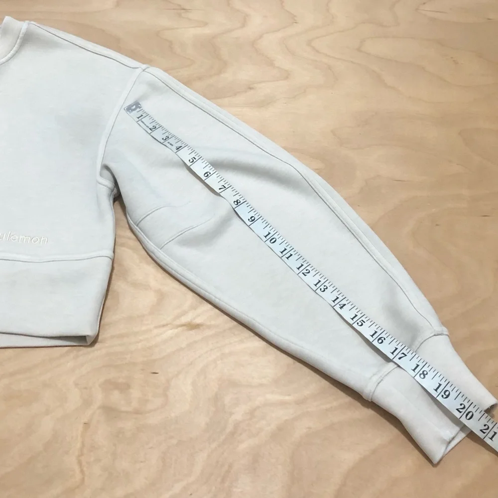 lululemon athletica Cropped Crew Sweatshirt in Off-White Oversized Women PS.